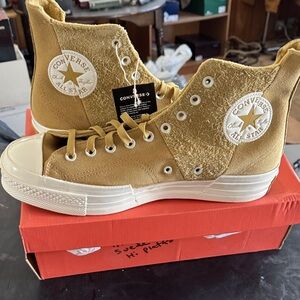 CONVERSE CHUCK 70 PLUS HI TOP DUNESCAPE/EGRET SNEAKER A05503C